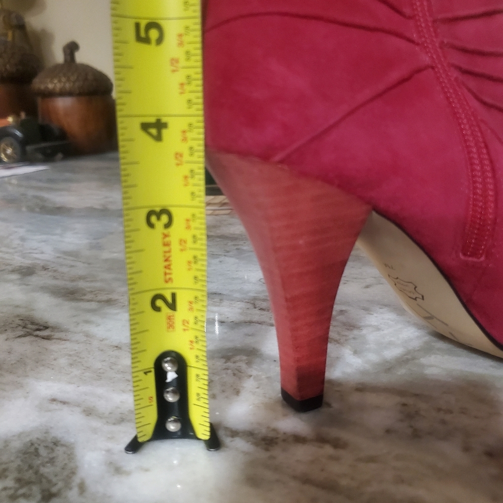 Sam & Libby Fuchsia Bootie Size 7 - Picture 6 of 8